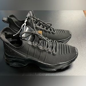 Mad Love Women's  Mandy Sneakers